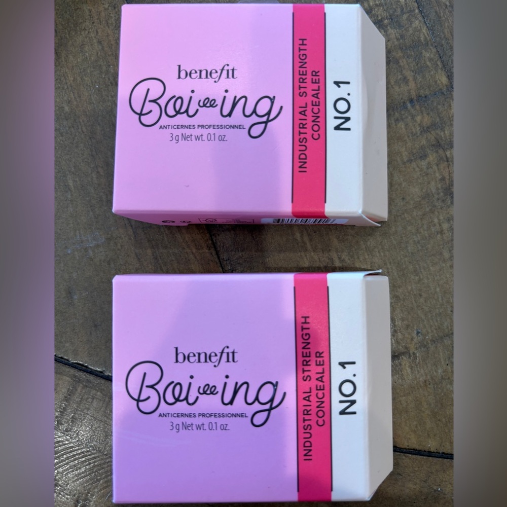 Brand New Unopened Benefit Industrial Strength Concealer - Picture 2 of 5